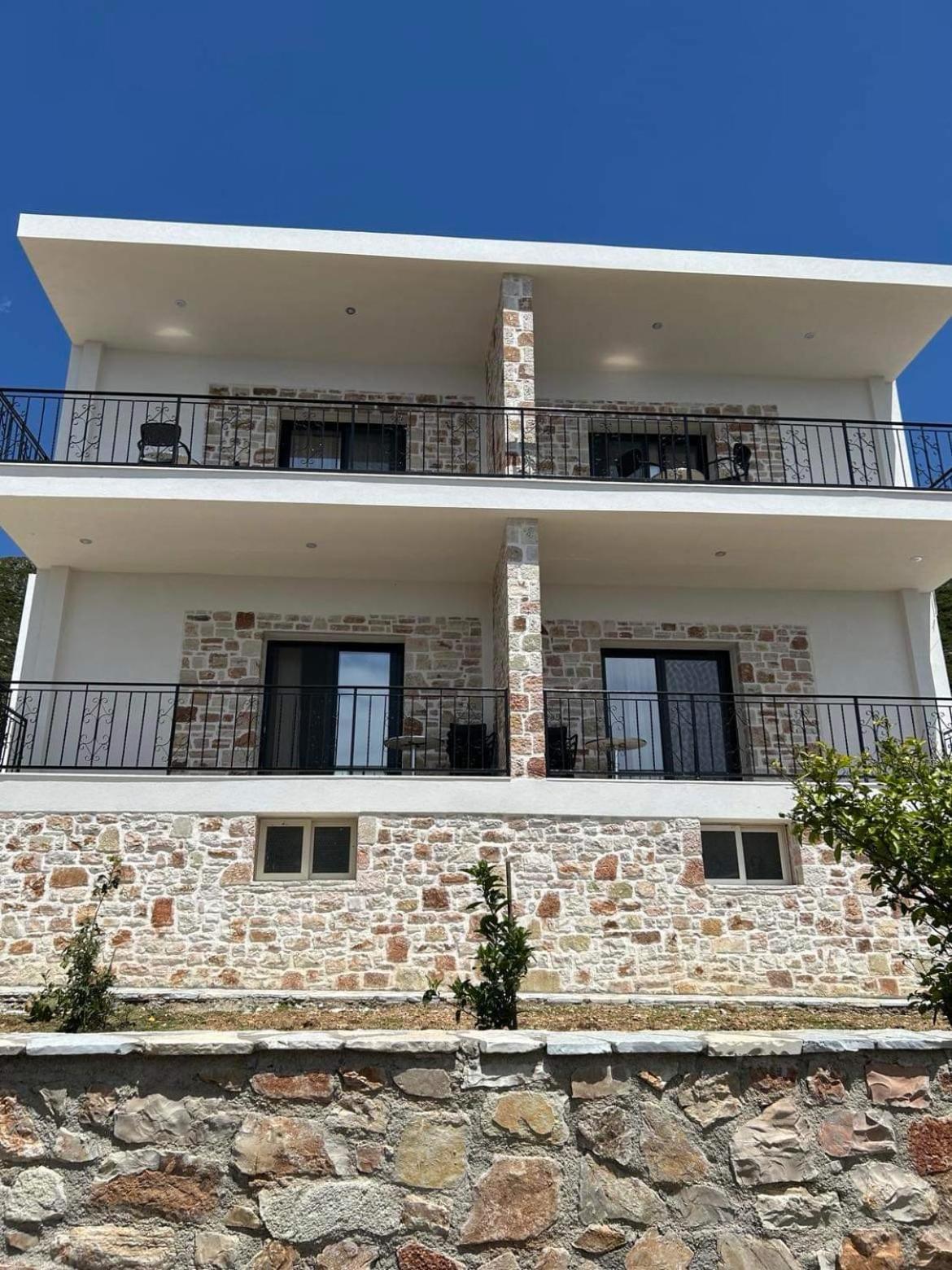 Thomas Guest house Dhermi